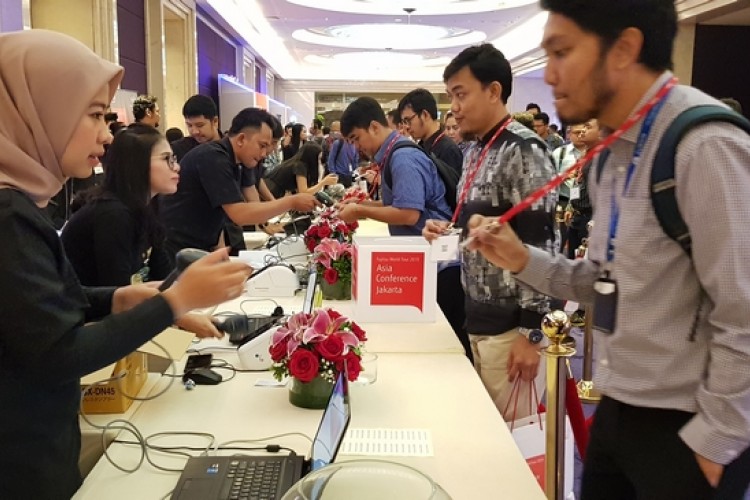 Portfolio item Fujitsu Digital Active Now